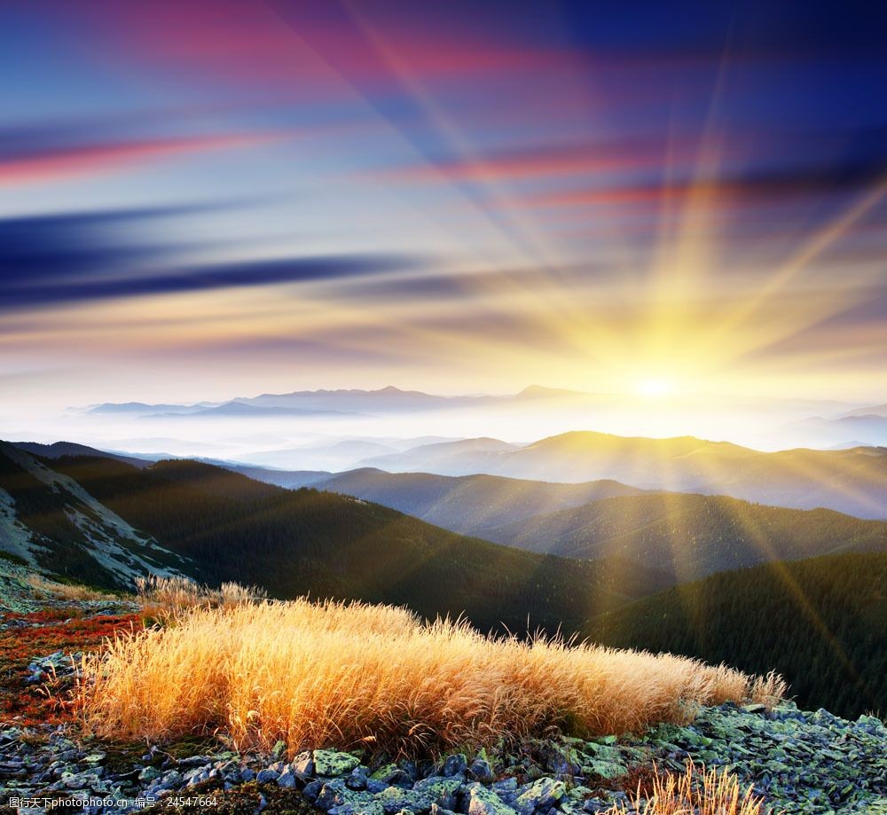 夕阳 阳光 山峰 景色 自然风景 美景 摄影图 高清图片 图片素材 山水