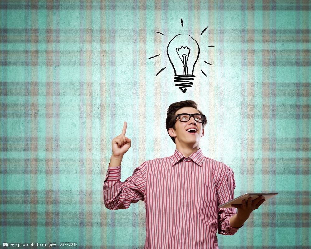 男人头上的灯泡图片