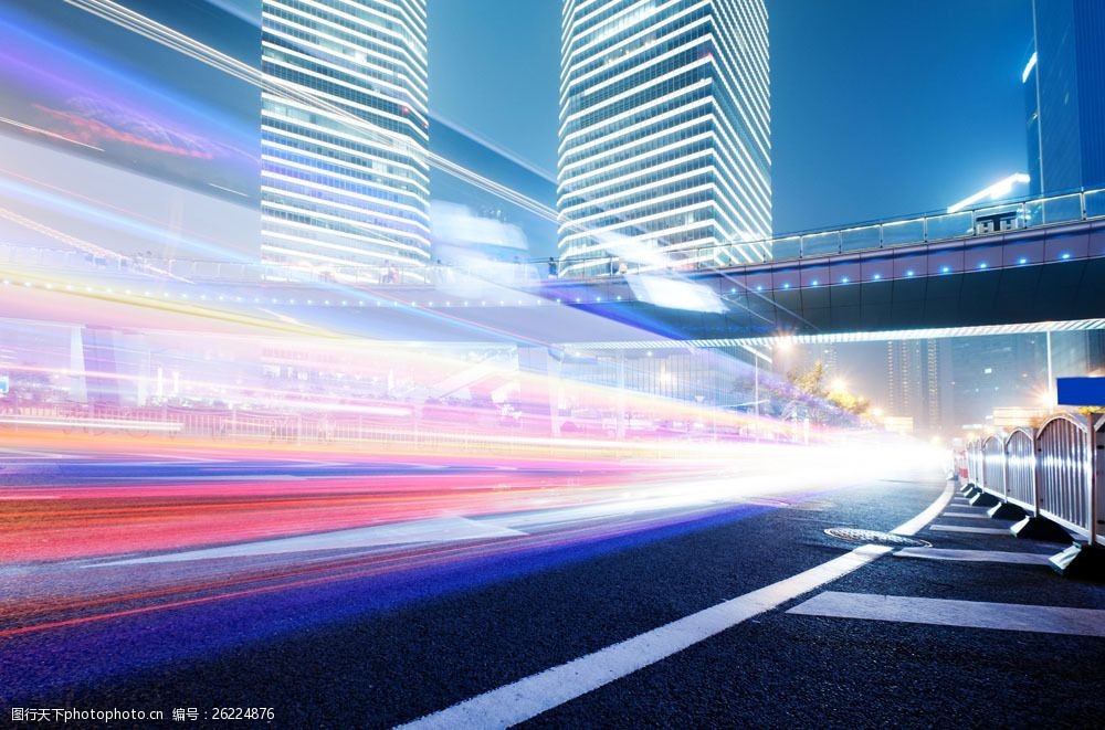 美麗城市道路夜景圖片